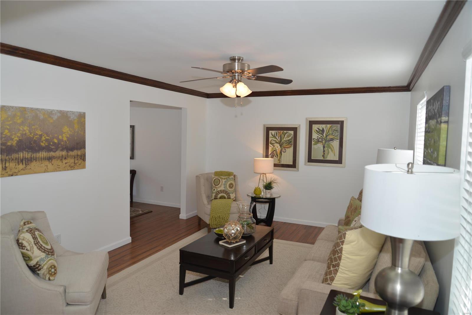 2748 Barrett Station Road St. Louis, MO 63131 - Photo 3 of 45 Gallery Image 3