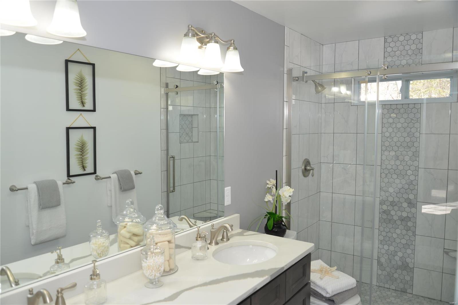 2748 Barrett Station Road St. Louis, MO 63131 - Photo 21 of 45 Gallery Image 21