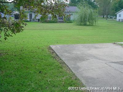 325 Greenbriar Road Hanover, IN 47243 - Photo 3 of 12