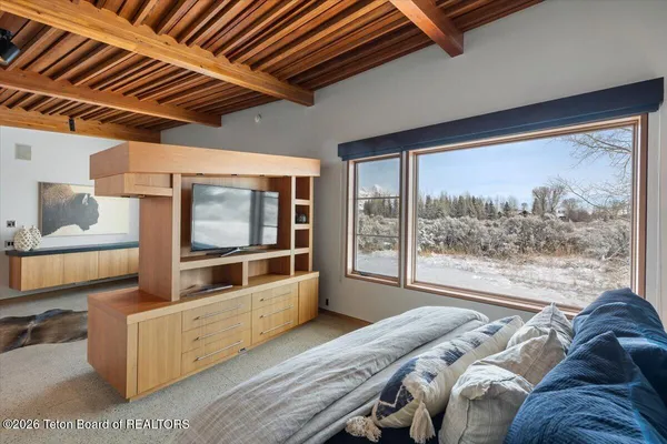 $8,195,000 | 130 Stinnett Drive, Jackson, WY 83001