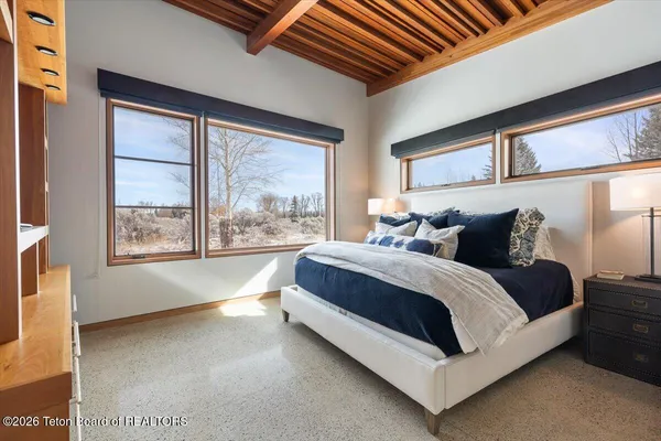 $8,195,000 | 130 Stinnett Drive, Jackson, WY 83001