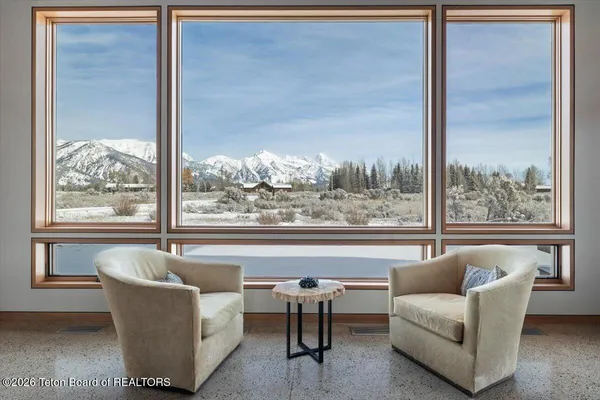 $8,195,000 | 130 Stinnett Drive, Jackson, WY 83001