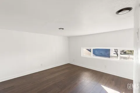 $450,000 | Undisclosed Address, Bakersfield, CA 93305