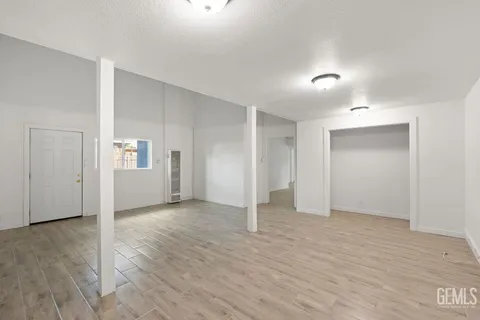 $450,000 | Undisclosed Address, Bakersfield, CA 93305