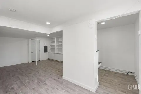 $450,000 | Undisclosed Address, Bakersfield, CA 93305