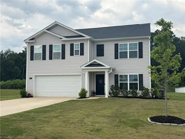 $349,900 | 174 Culloden Drive, Mocksville, NC 27028