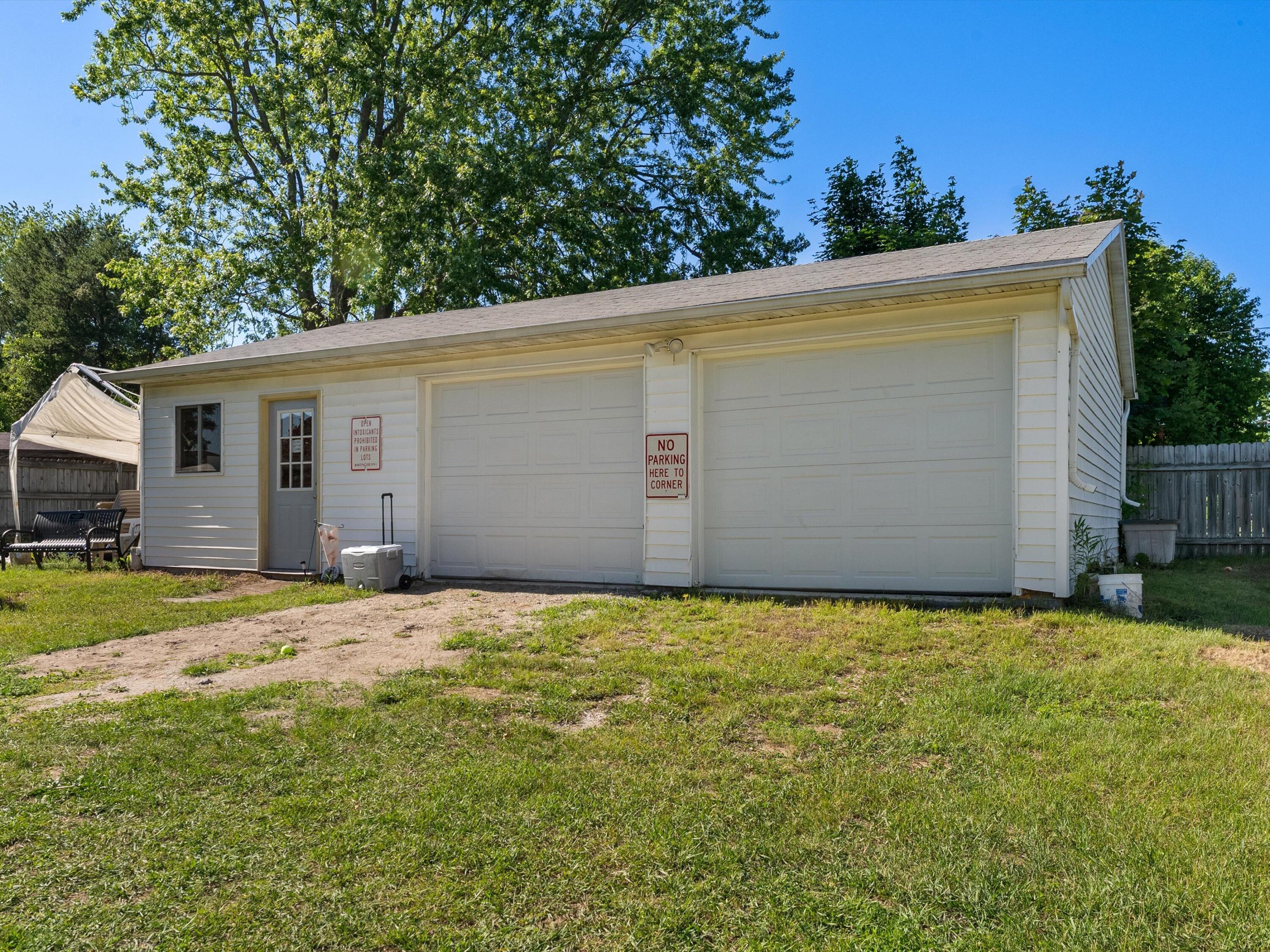 4208 Mishicot Road Two Rivers, WI 54241 - Photo 14 of 23 Heated