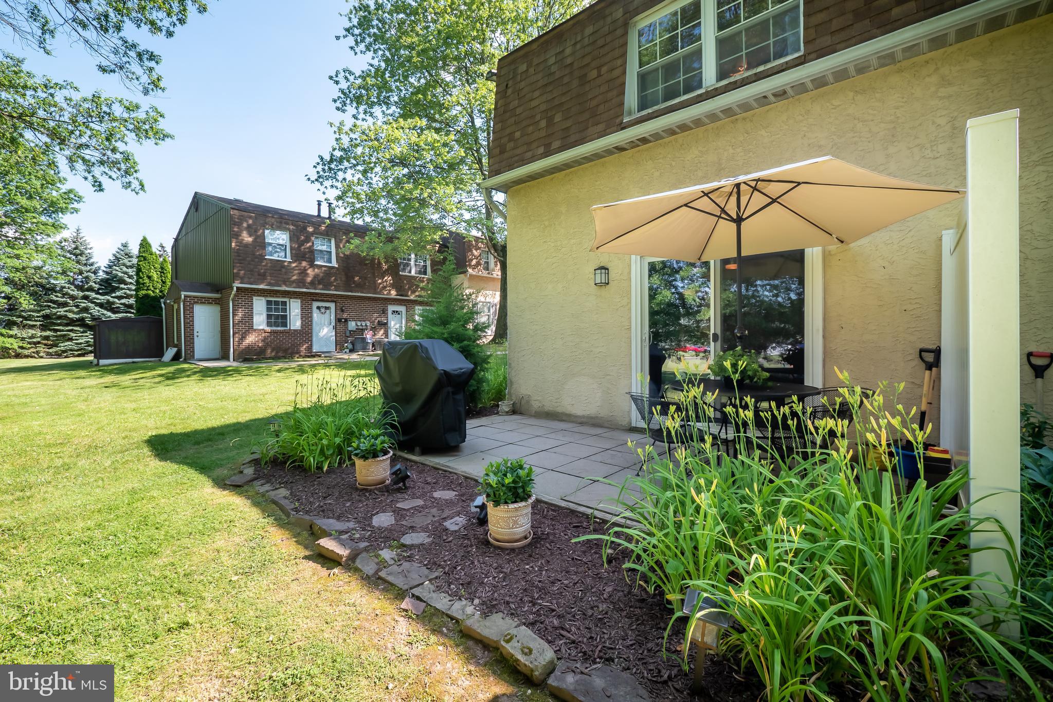 470 Dresher Road, Unit B5 Horsham, PA 19044 - Photo 24 of 26 Back of Home