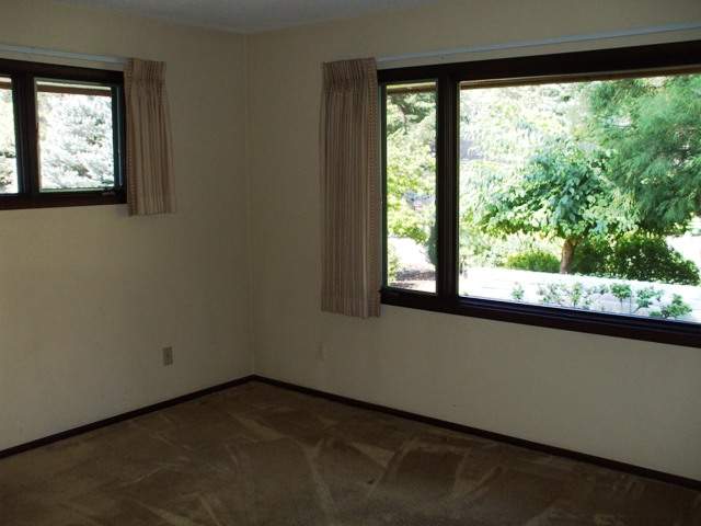 1615 West Pinehill Road Spokane, WA 99218 - Photo 8 of 9