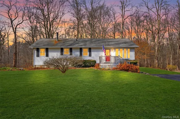 $469,888 | 1360 Highway 208, Wallkill, NY 12589