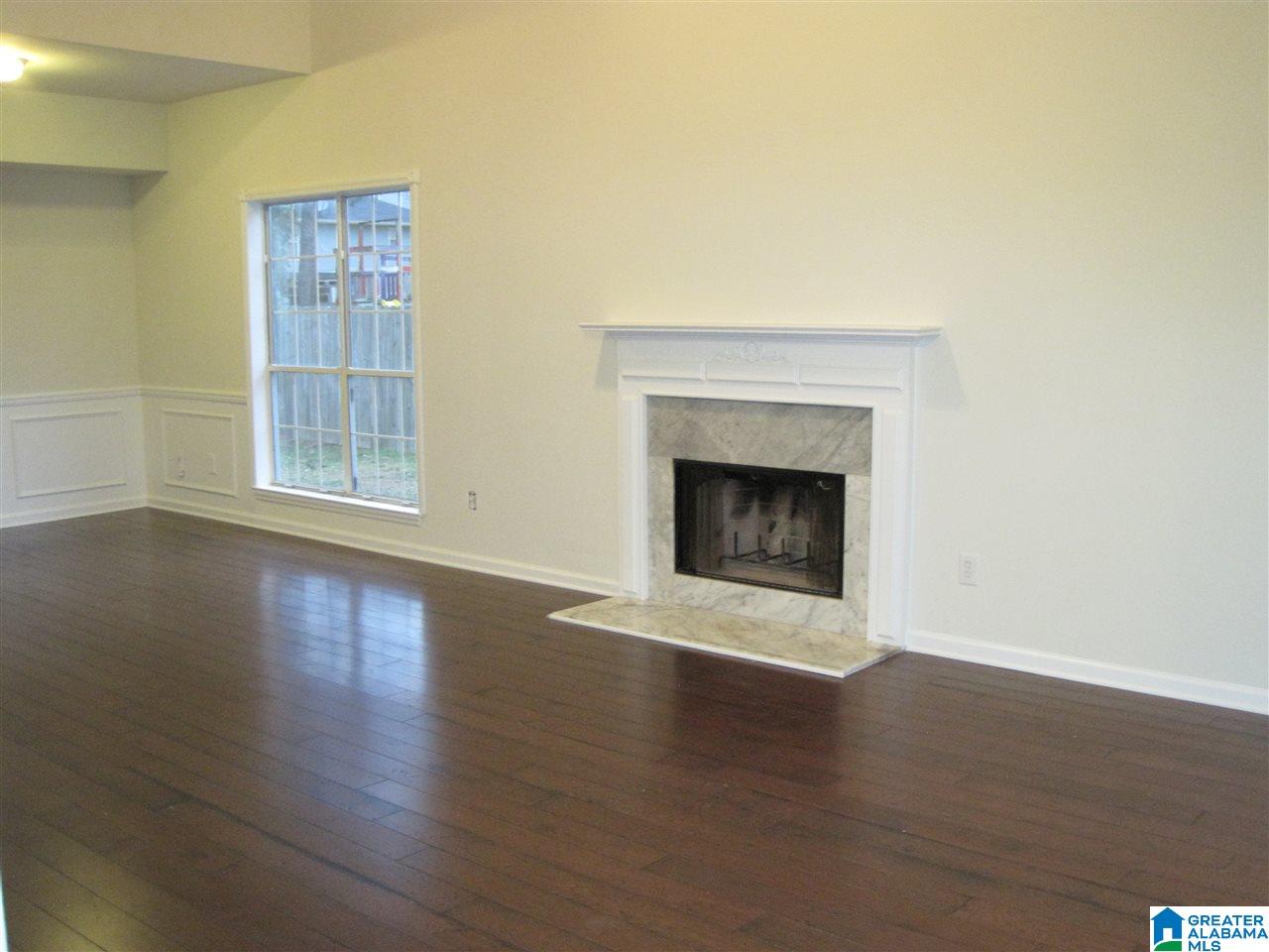 145 Ashford Lane Alabaster, AL 35007 - Photo 2 of 48