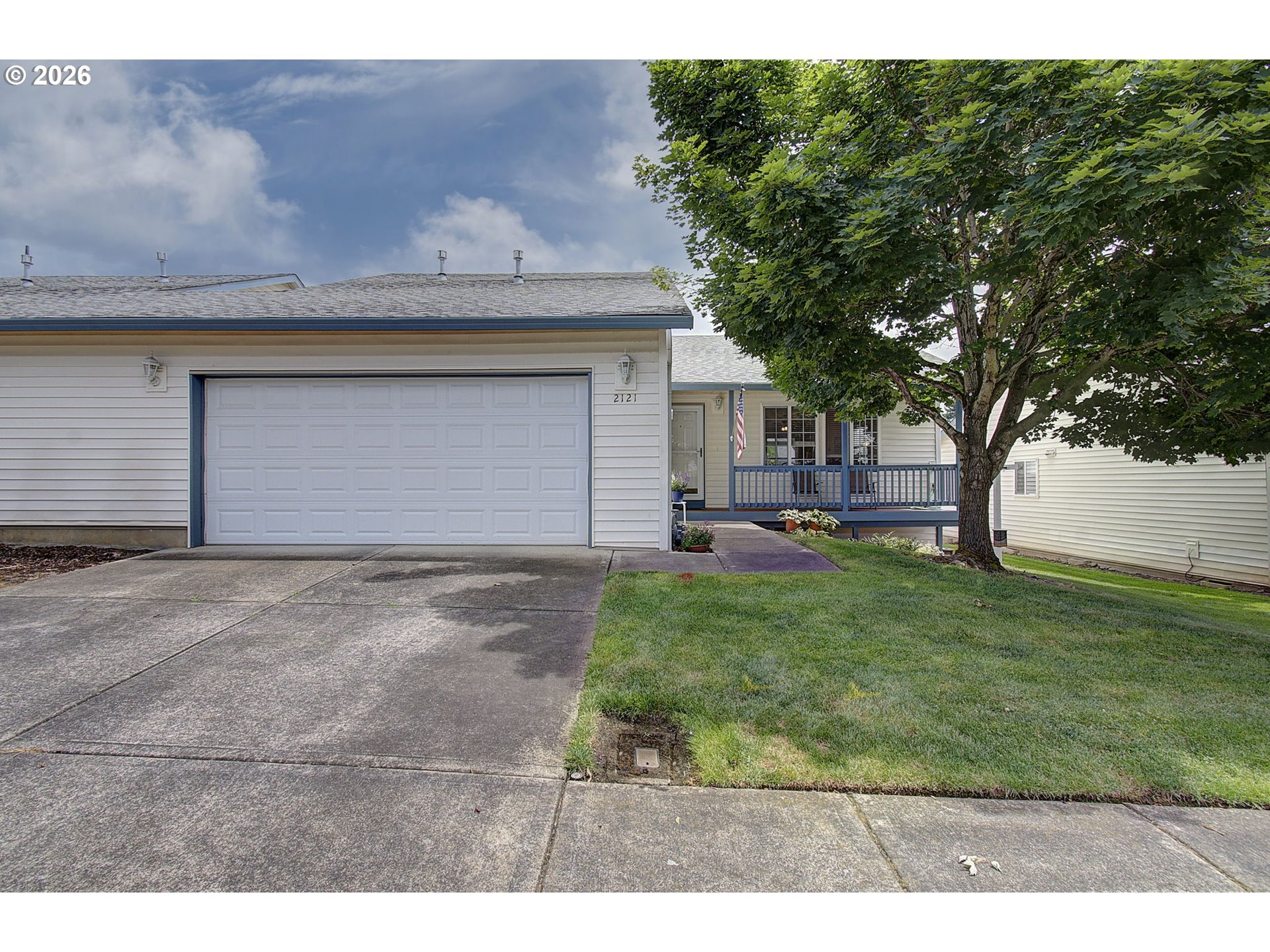 2121 Northeast 77th Avenue Vancouver, WA 98664 - Photo 3 of 26 Front Yard