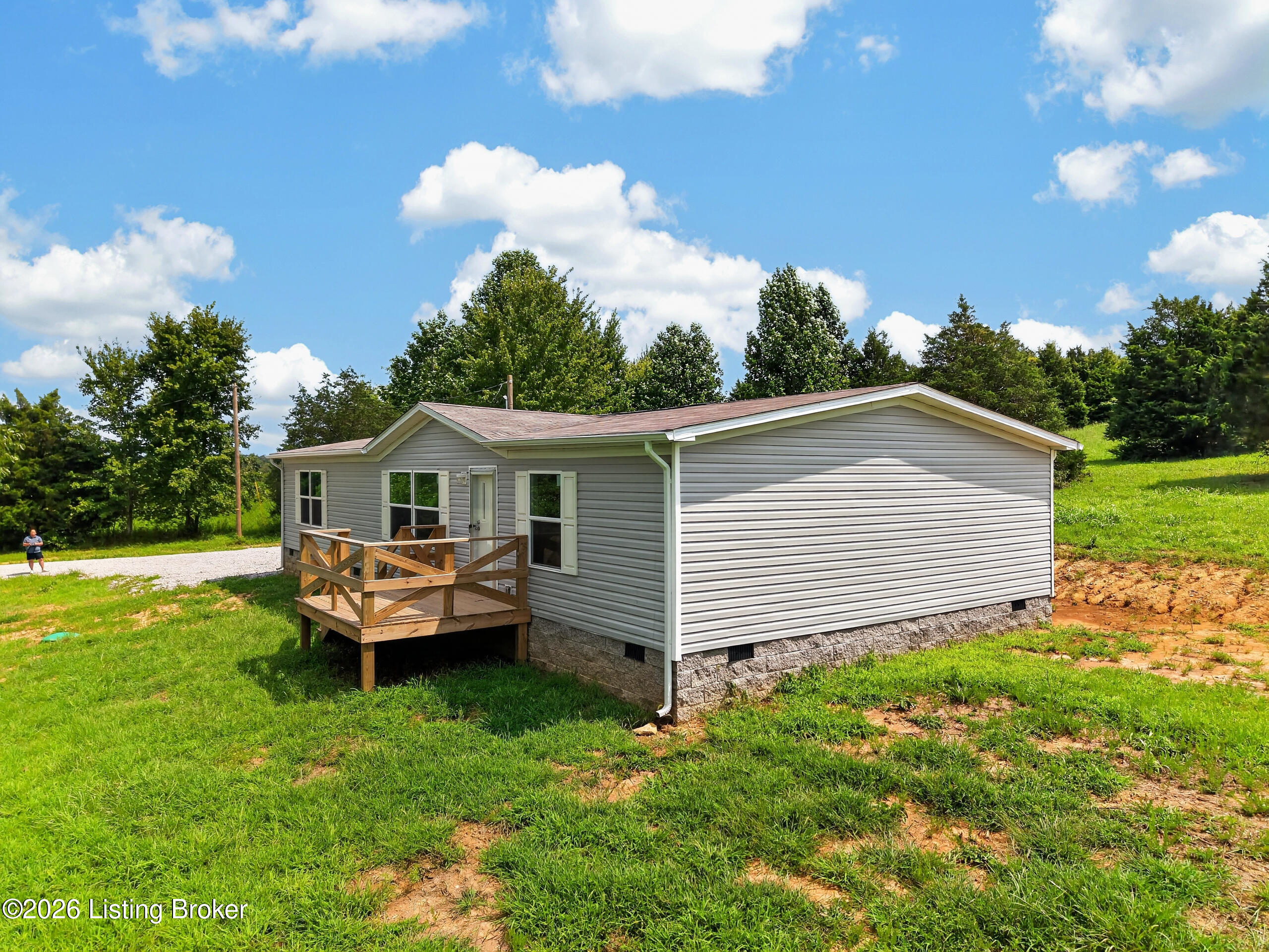 266 Cedar Rdg Lane Garfield, KY 40140 - Photo 68 of 71 DJI_20260823011519_0344_D