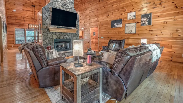 $588,800 | 45 Channing Ridge Road, Morganton, GA 30560