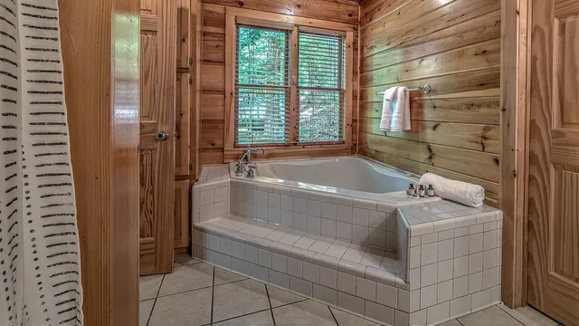 $588,800 | 45 Channing Ridge Road, Morganton, GA 30560