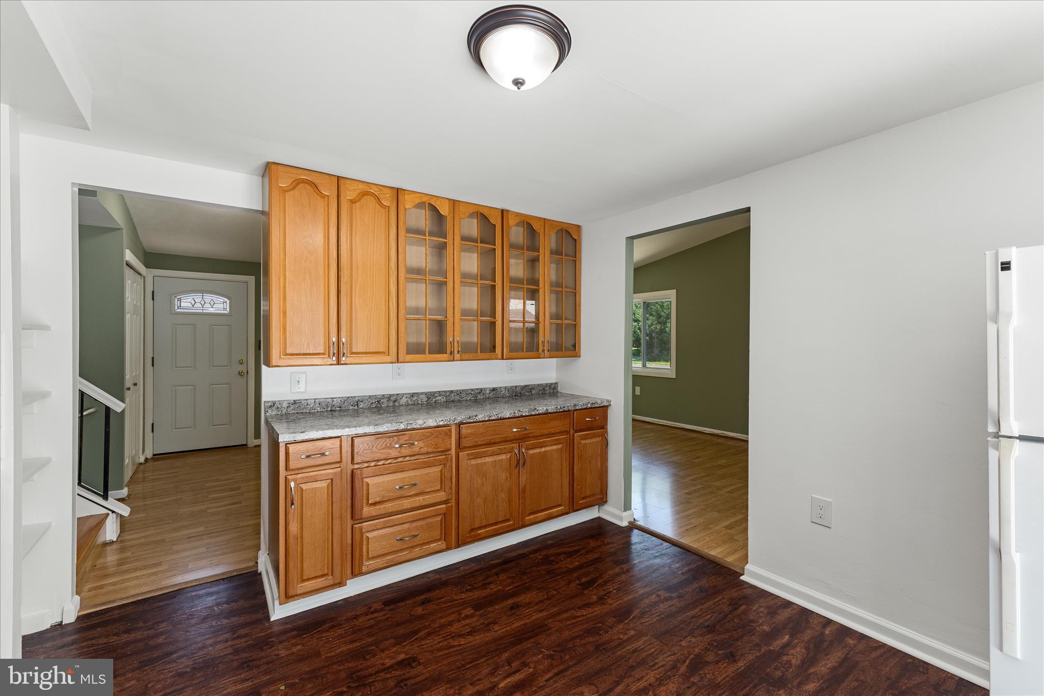 2231 Sanibel Drive Reston, VA 20191 - Photo 18 of 56 Kitchen