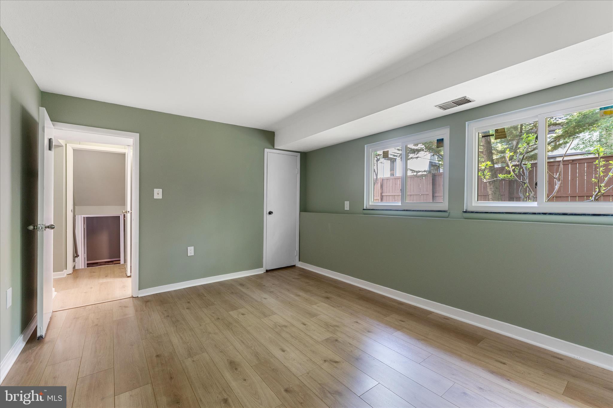 2231 Sanibel Drive Reston, VA 20191 - Photo 30 of 56 Bedroom