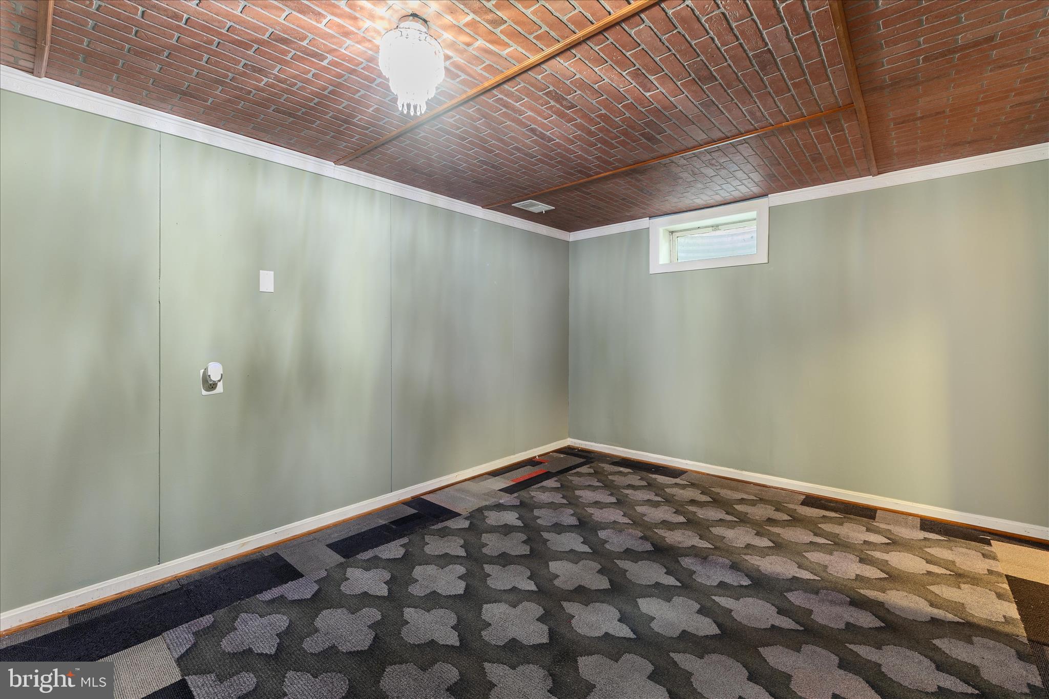 2231 Sanibel Drive Reston, VA 20191 - Photo 36 of 56 Bedroom