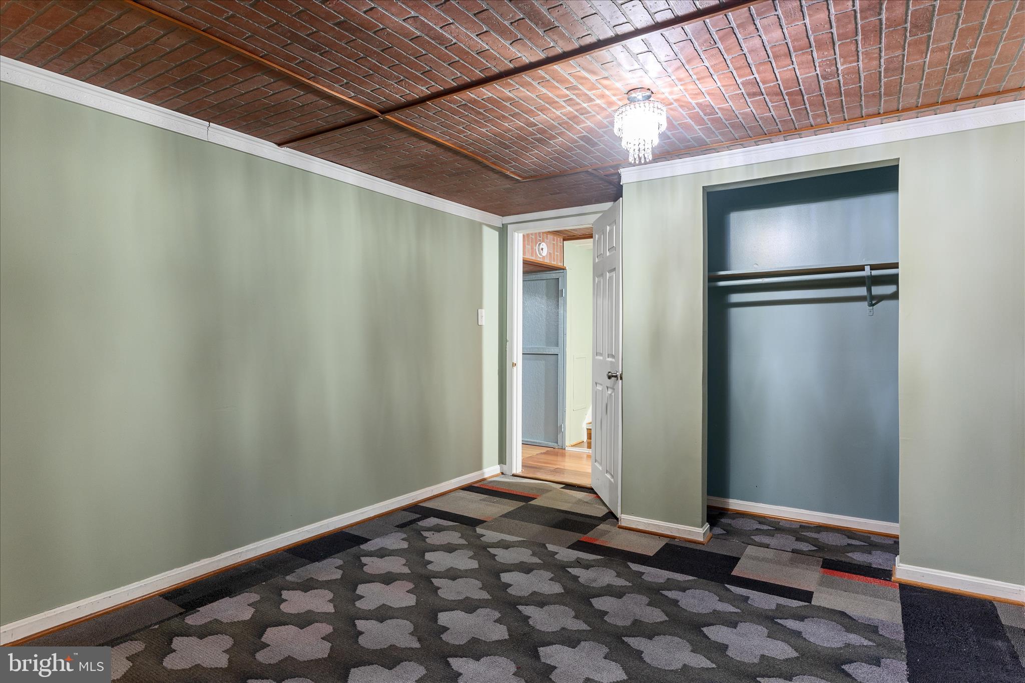 2231 Sanibel Drive Reston, VA 20191 - Photo 37 of 56 Bedroom