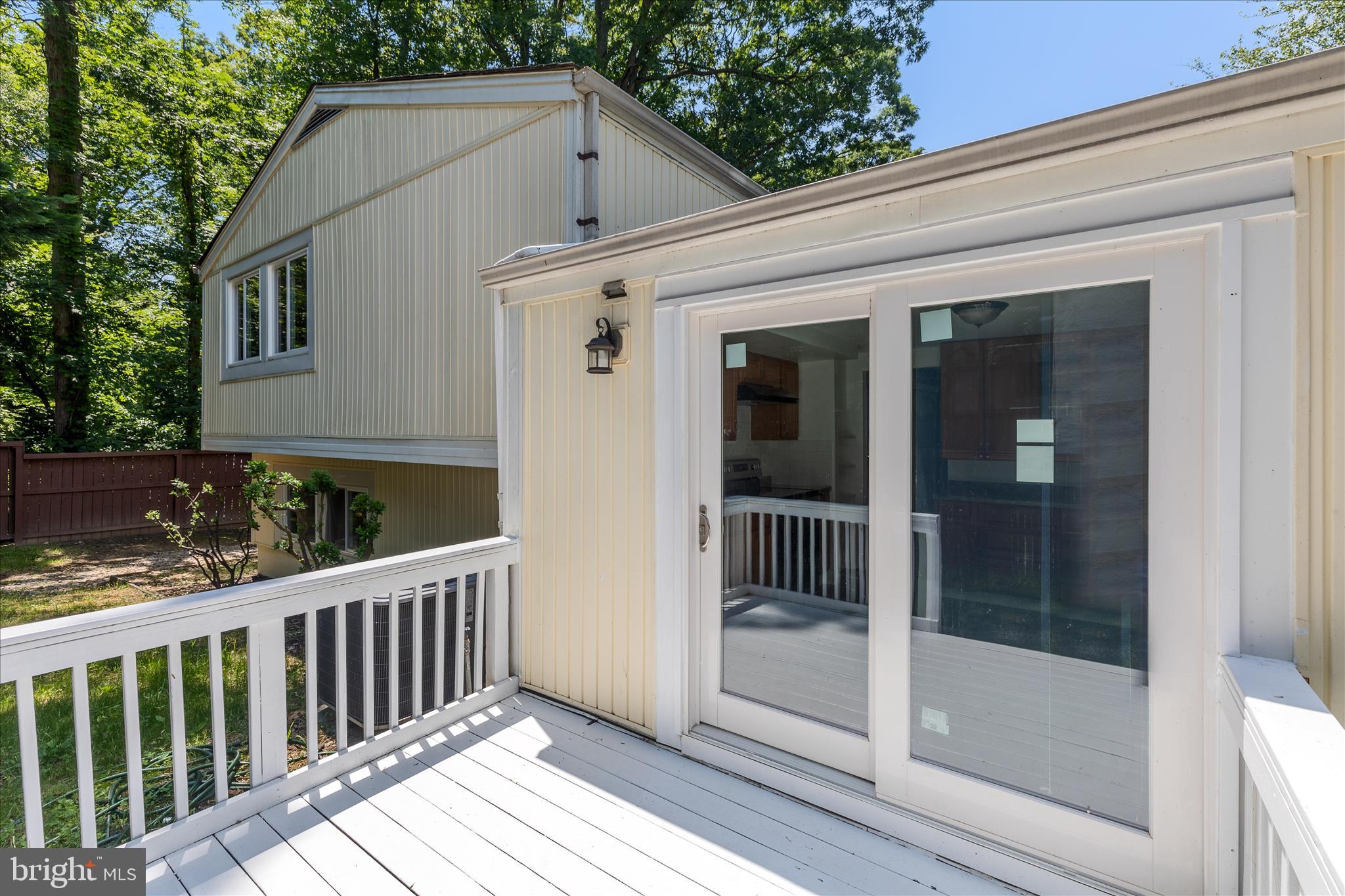 2231 Sanibel Drive Reston, VA 20191 - Photo 40 of 56 Deck