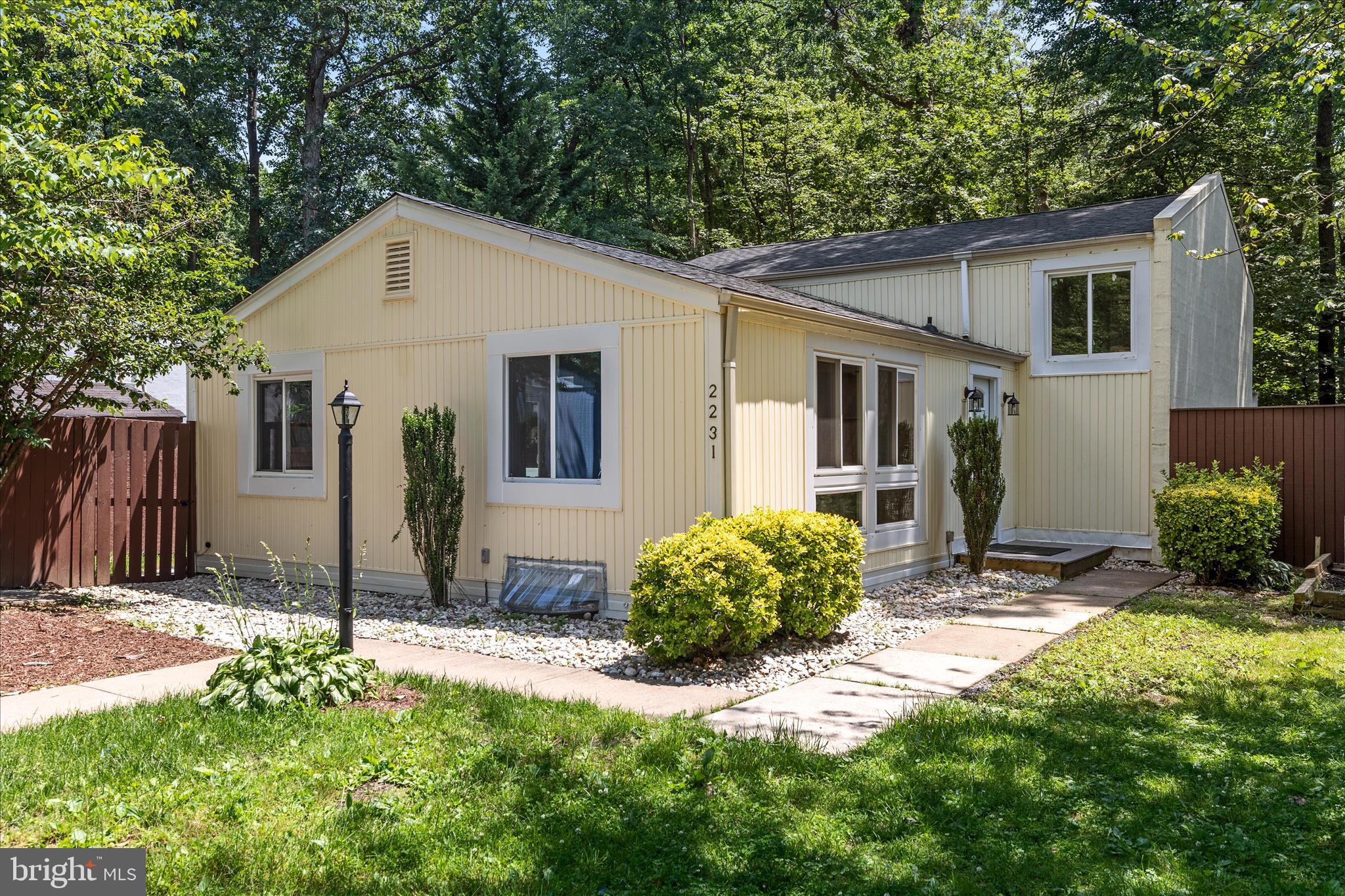2231 Sanibel Drive Reston, VA 20191 - Photo 4 of 56 Front Exterior