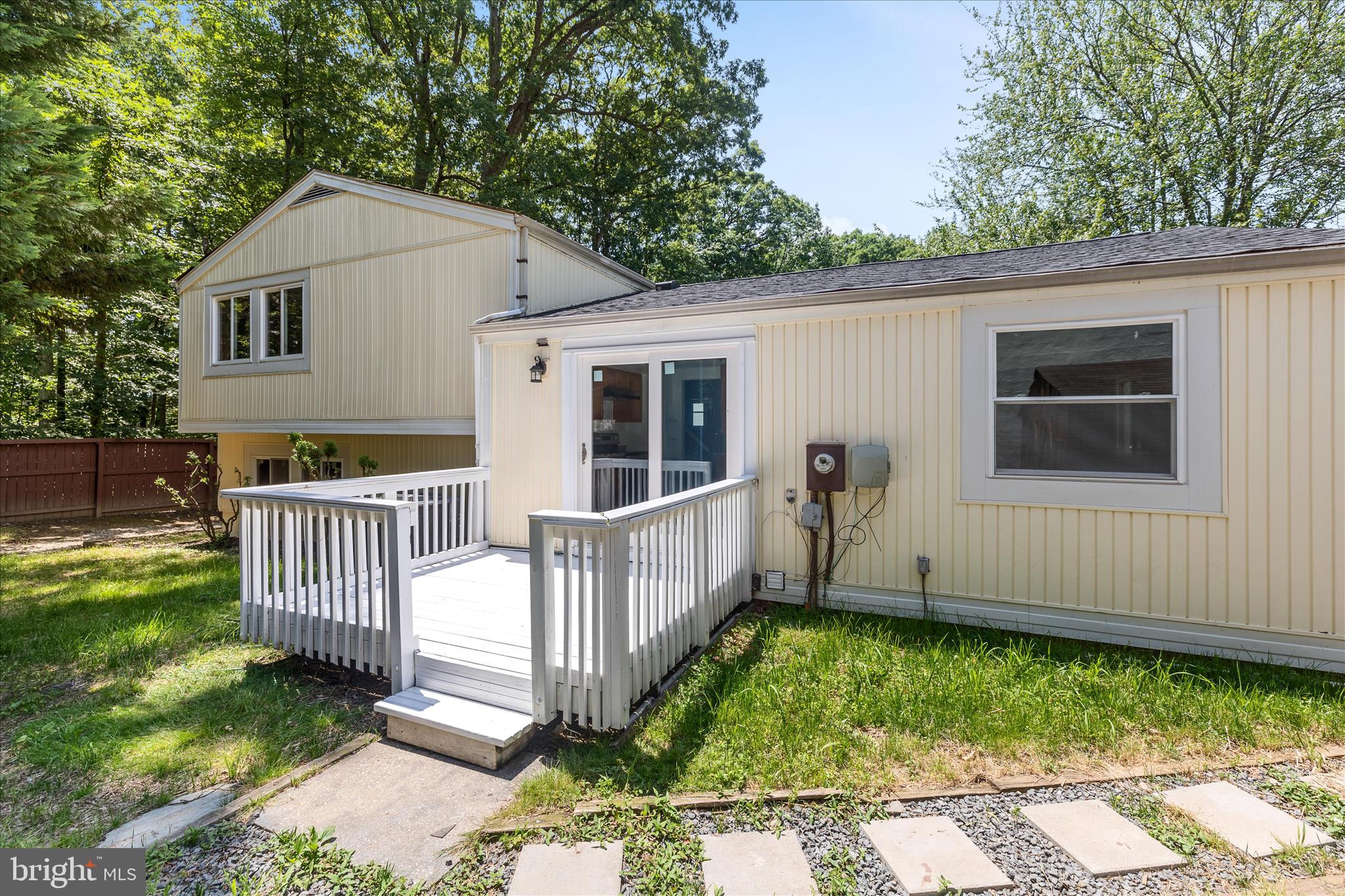 2231 Sanibel Drive Reston, VA 20191 - Photo 49 of 56 Back Exterior