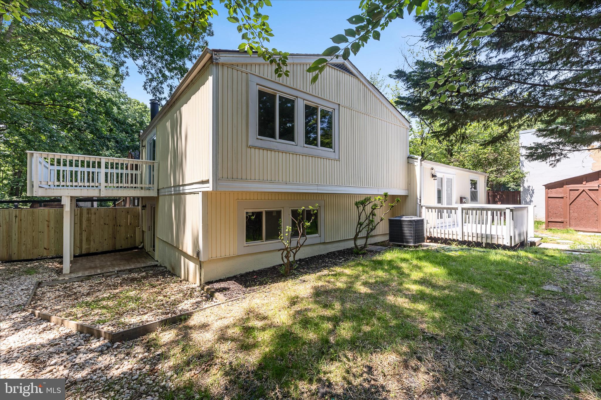 2231 Sanibel Drive Reston, VA 20191 - Photo 50 of 56 Back Exterior