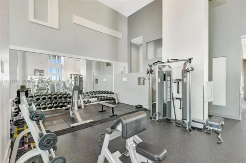 $529,999 | 1900 North Bayshore Drive, Unit 4606, Miami, FL 33132