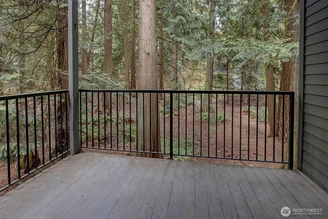 $2,825 | 14605 Northeast 81st Street, Unit D19, Redmond, WA 98052