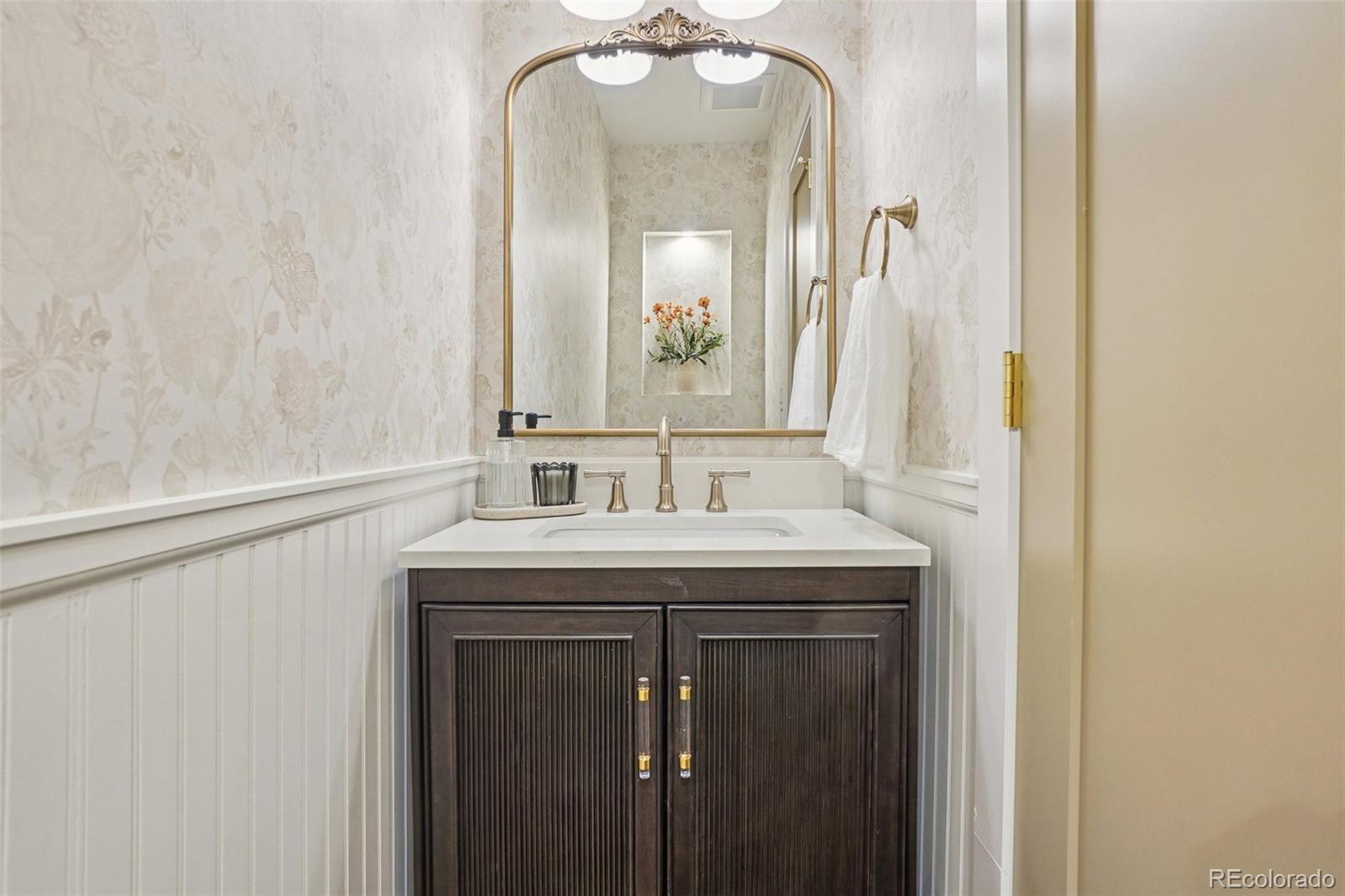 1331 Cook Street Denver, CO 80206 - Photo 20 of 48