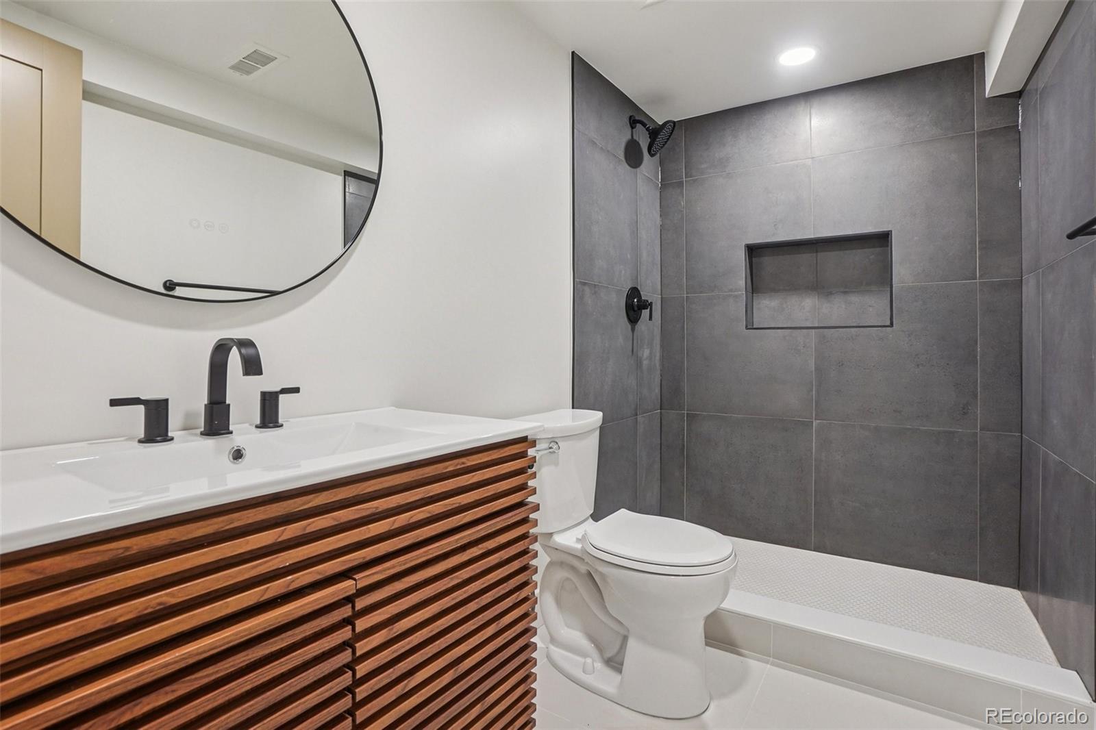 1331 Cook Street Denver, CO 80206 - Photo 24 of 48