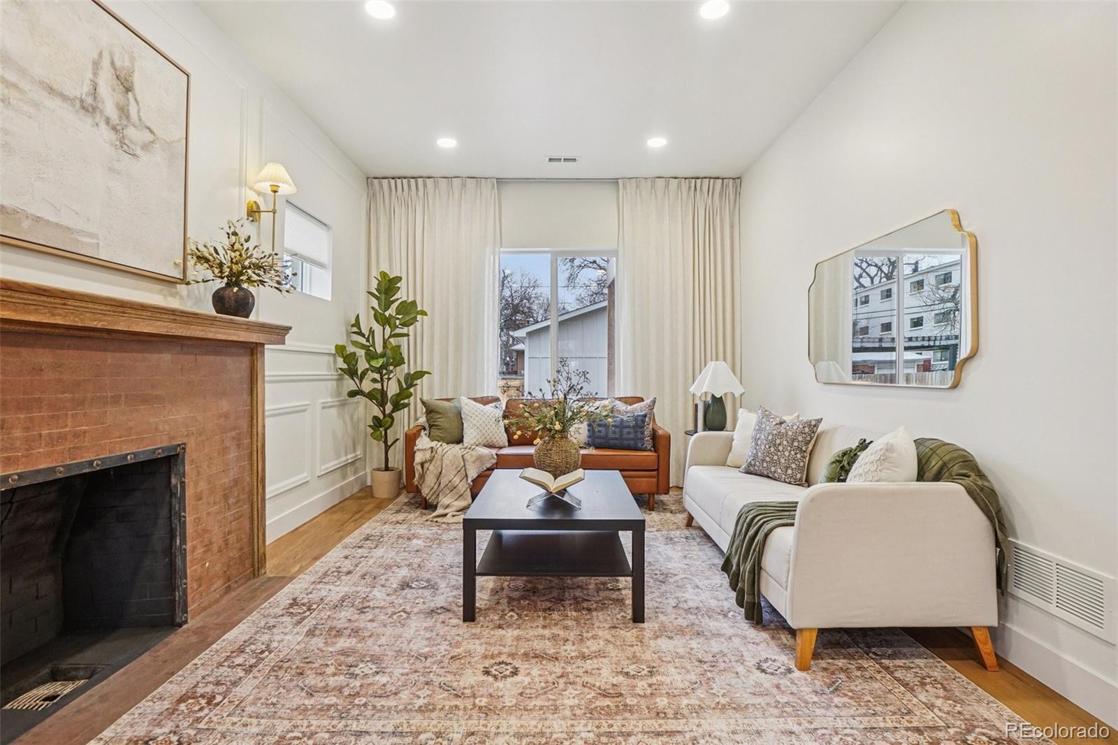 1331 Cook Street Denver, CO 80206 - Photo 9 of 48