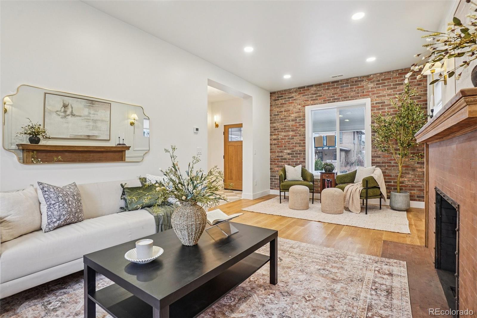 1331 Cook Street Denver, CO 80206 - Photo 10 of 48