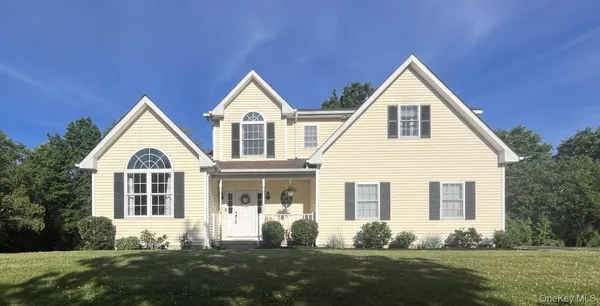 $655,000 | 171 Decker Drive, Walden, NY 12586