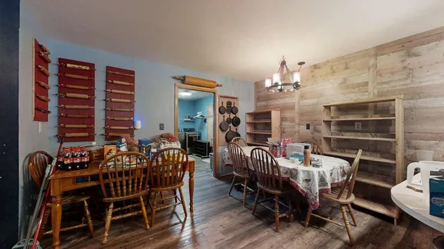 $179,900 | 507 South C Street, Hammond, IL 61929