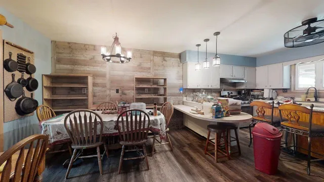 $179,900 | 507 South C Street, Hammond, IL 61929