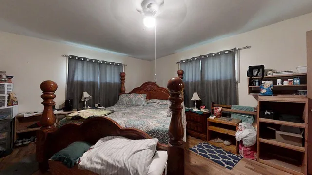 $179,900 | 507 South C Street, Hammond, IL 61929