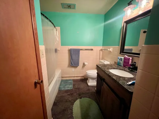 $179,900 | 507 South C Street, Hammond, IL 61929