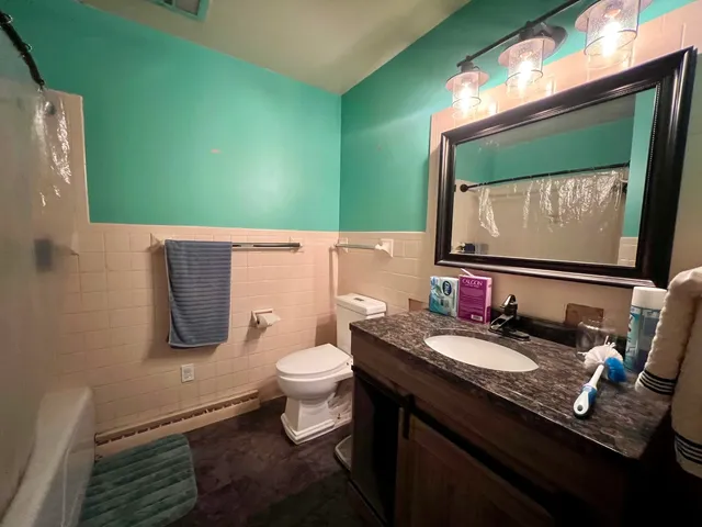 $179,900 | 507 South C Street, Hammond, IL 61929