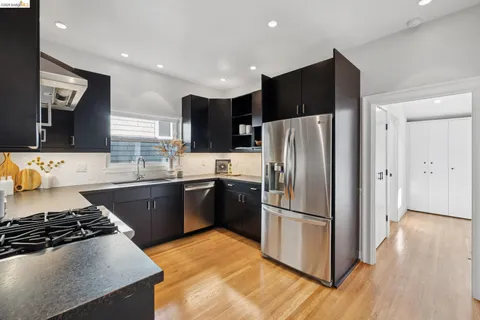 $1,495,000 | 737 61st Street, Oakland, CA 94609