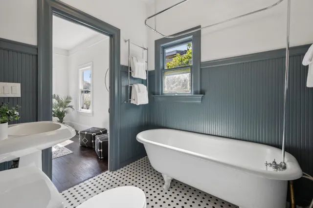 $1,495,000 | 737 61st Street, Oakland, CA 94609