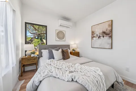 $1,495,000 | 737 61st Street, Oakland, CA 94609