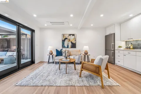 $1,495,000 | 737 61st Street, Oakland, CA 94609