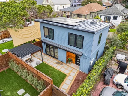 $1,495,000 | 737 61st Street, Oakland, CA 94609