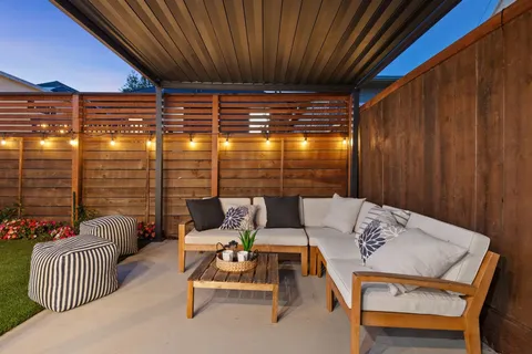 $1,495,000 | 737 61st Street, Oakland, CA 94609