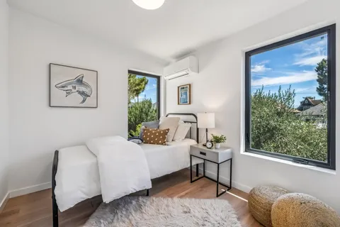 $1,495,000 | 737 61st Street, Oakland, CA 94609