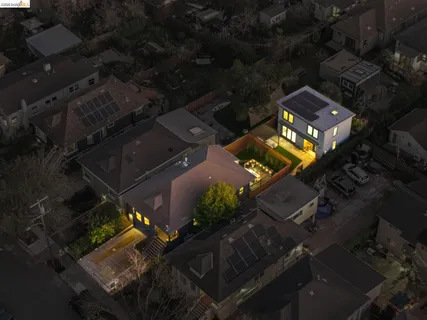 $1,495,000 | 737 61st Street, Oakland, CA 94609