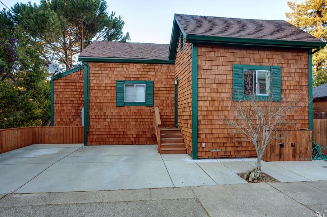 38 Jessup Street San Rafael, CA 94901 - Photo 1 of 1 a front view of a house