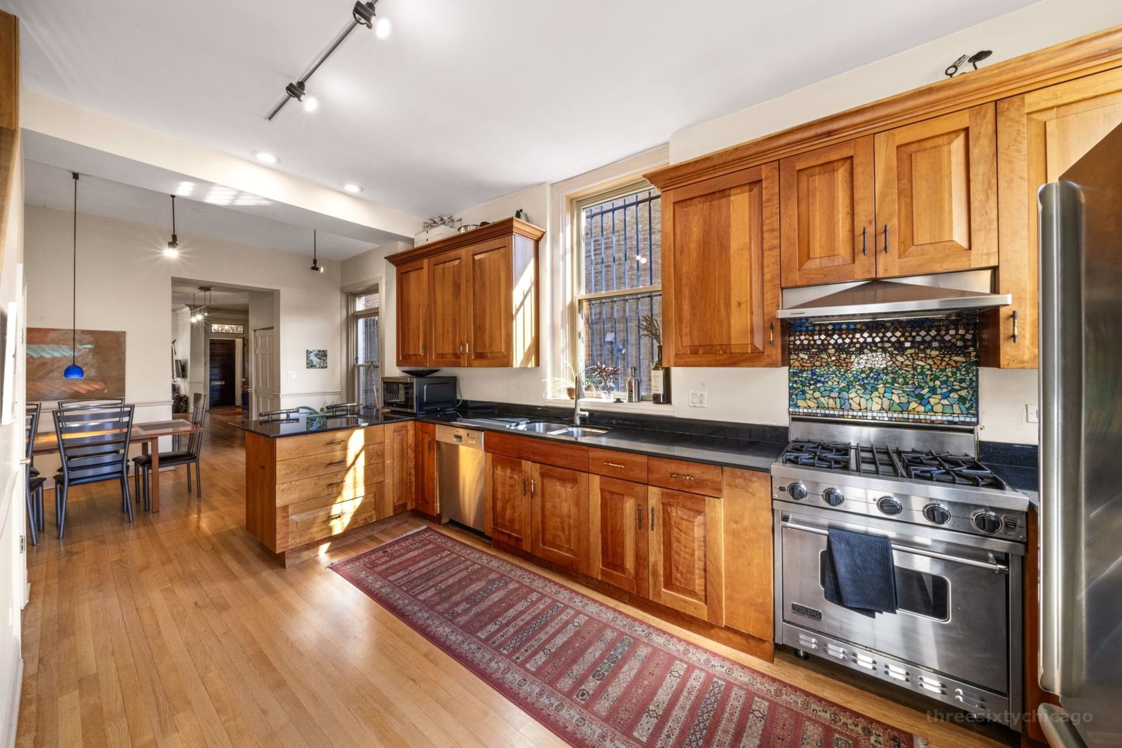 220 South Laflin Street Chicago, IL 60607 - Photo 12 of 65 Gallery Image 12