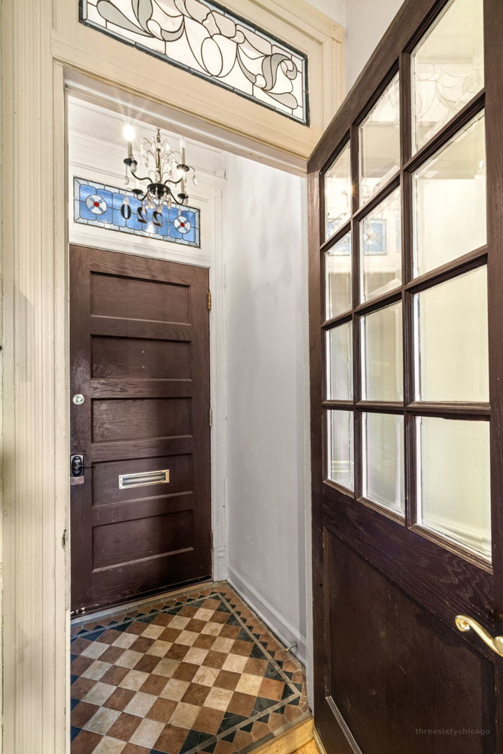 220 South Laflin Street Chicago, IL 60607 - Photo 3 of 65 Gallery Image 3
